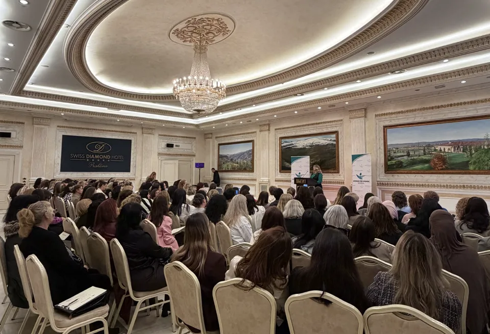 Një dekadë mbështetje dhe ndikim: KW4W dhe Cartier Philanthropy në shërbim të grave