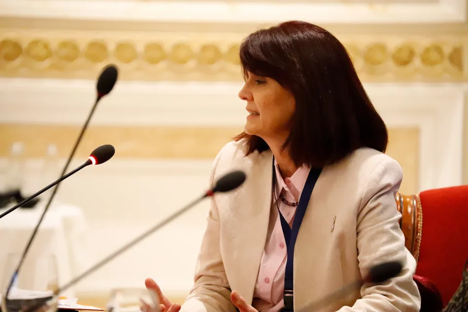 Iliriana Gashi ishte pjesë e panelit në konferencën e organizuar nga International Republican Institute - IRI me temën “Perspektivat dhe sfidat e përfshirjes dhe promovimit të grave dhe Rinia në strukturat partiake dhe proceset vendimmarrëse”