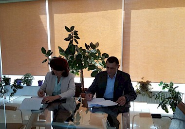 THE SIGNING CEREMONY OF THE CONTRACT BETWEEN KW4W AND CLARD