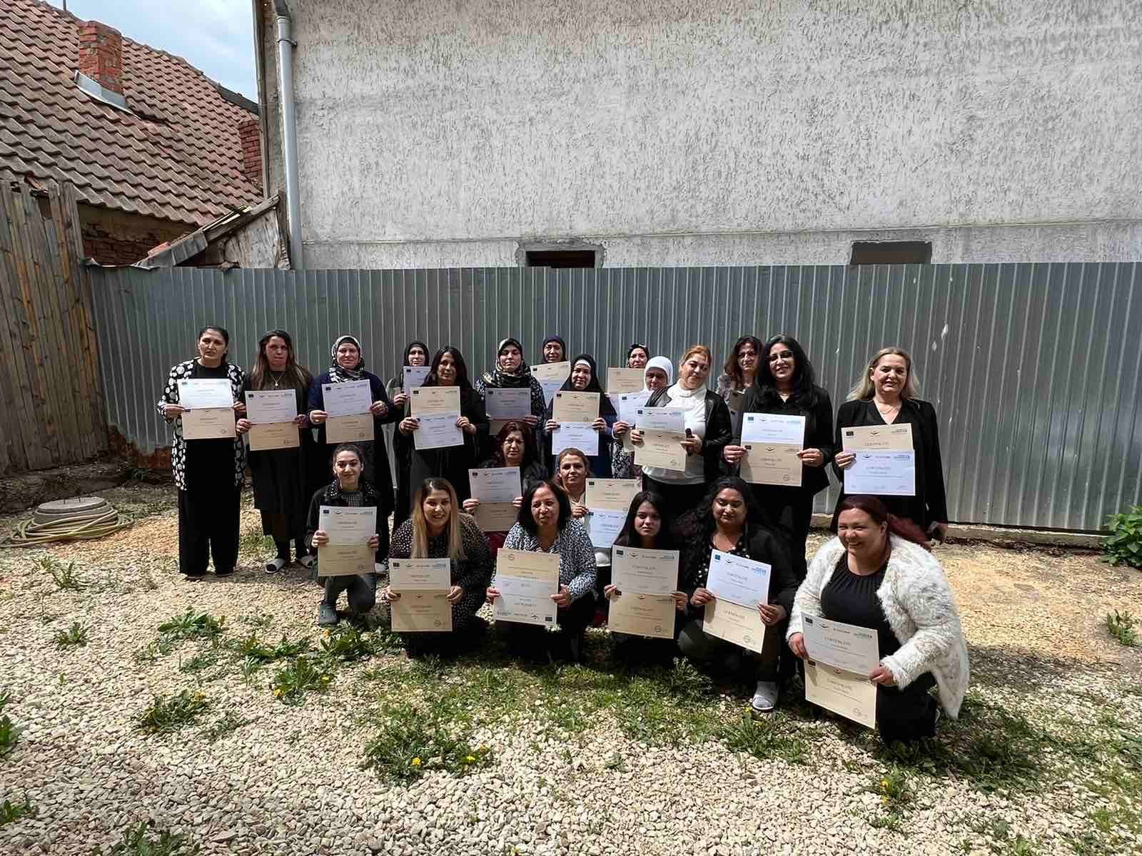 Çertifikimi i grupit të dytë të grave në trajnimin për Ndërmarrësi, Fuqizim Social dhe Shkathtësi të Buta