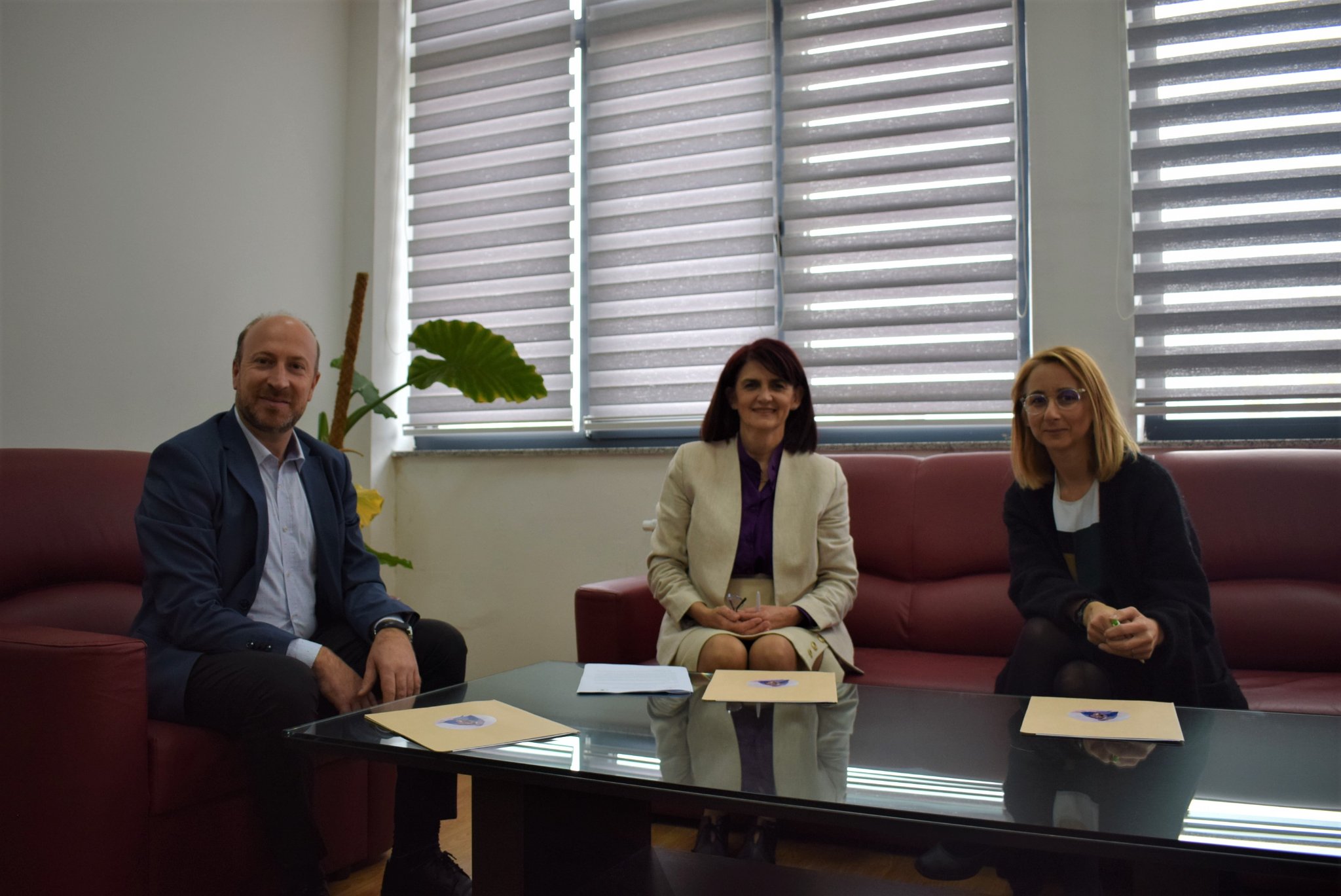 Today, Kosova – Women 4 Women and the Department of Psychology in the University of Prishtina came together to sign a Memorandum of Cooperation