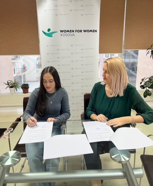 Kosova Women 4 Women si organizatë ndërmjetëse për sipërmarrësit e rinj – Projekti E.E.E