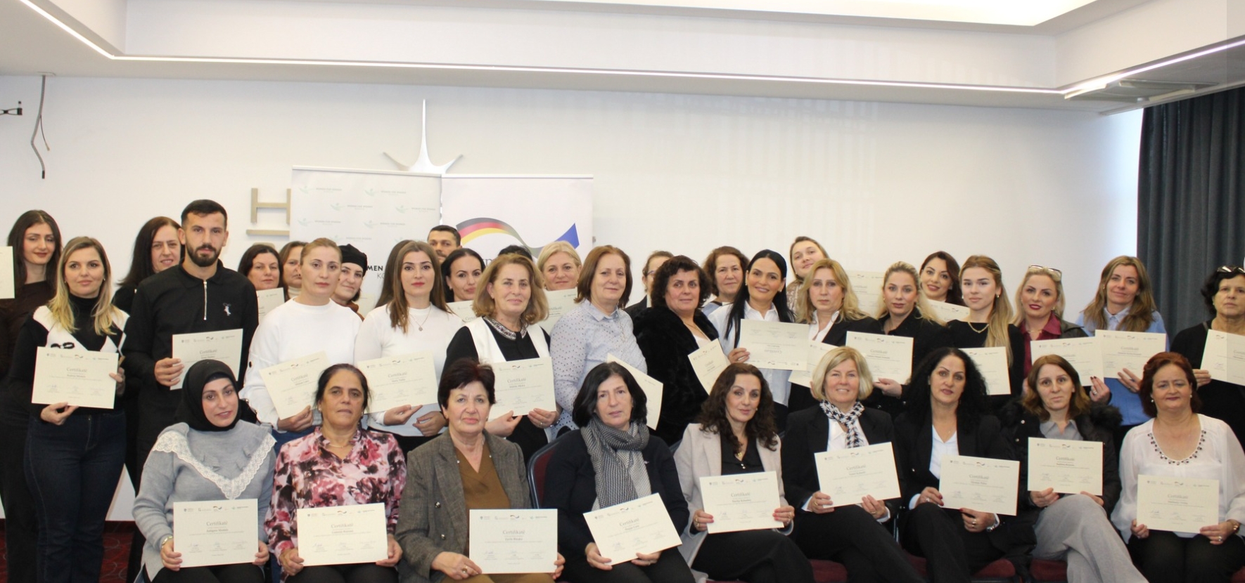 Certifikohen përfituesit e trajnimit për Agrobiznes me Praktika të Gjelbra