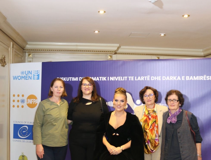 Kur mjeshtëria e grave ndërton ura shprese